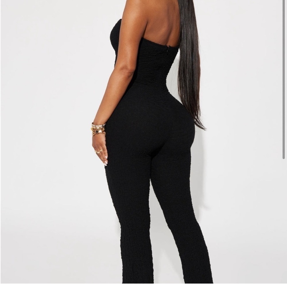 Jumpsuit ๐๐๐ - Picture 4 of 5